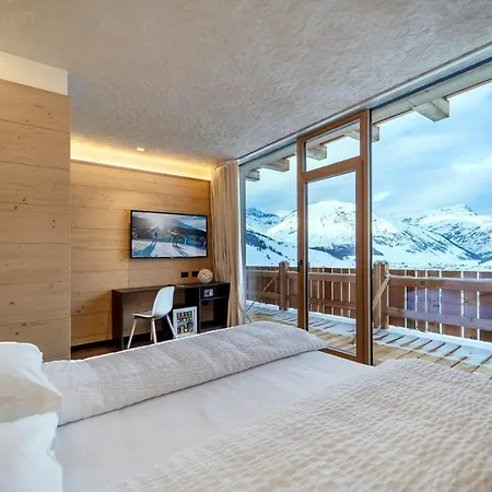호텔 Alpen Bivio 4*